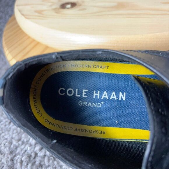 Cole Haan Grand+ Oxford Wingtip Mens Size 9.5 Leather Black Lace Up Casual Shoe - Picture 6 of 8